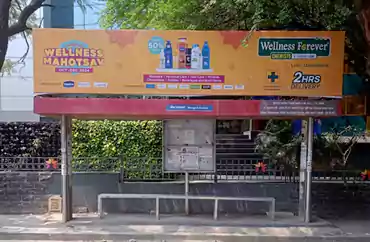 Digital Bus Queue Shelter Advertising