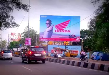 hoardings-and-billboards