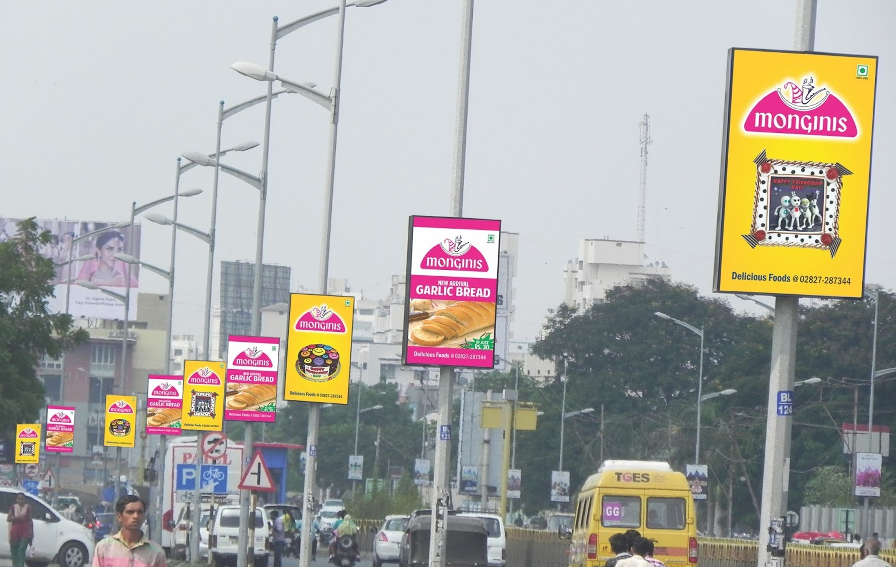 pole-kiosk-advertising